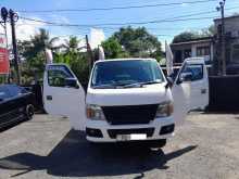 Nissan Caravan E25 2012 Van