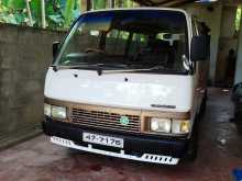 Nissan Caravan E24 1990 Van
