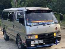 Nissan Caravan E24 1998 Van