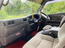 https://riyasewana.com/uploads/nissan-caravan-e24-18134624402.jpg