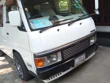 Nissan Caravan E24 Long 1991 Van