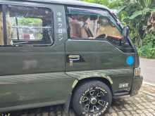 https://riyasewana.com/uploads/nissan-caravan-e24-1993-913133912173.jpg