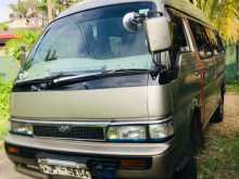 Nissan Caravan E24 1999 Van