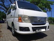 Nissan Caravan E25 2005 Van