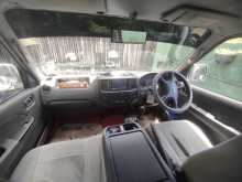 https://riyasewana.com/uploads/nissan-caravan-e25-14515414173.jpg