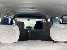https://riyasewana.com/uploads/nissan-caravan-e25-158483822083.jpg