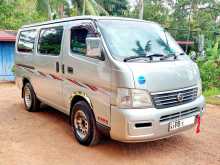 Nissan Caravan E25 2001 Van