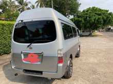 Nissan Caravan E25 2003 Van