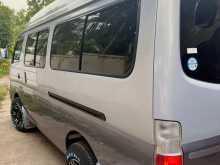 Nissan Caravan 2004 Van