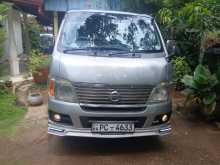 Nissan Caravan E25 2006 Van