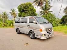 Nissan Caravan E25 2006 Van