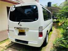 Nissan Caravan E25 2011 Van
