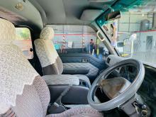 https://riyasewana.com/uploads/nissan-caravan-e25-221000376555.jpg