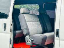 https://riyasewana.com/uploads/nissan-caravan-e25-28124857925.jpg