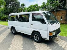 Nissan CARAVAN GL 1993 Van