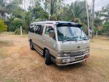 Nissan Caravan GL-L 1999 Van