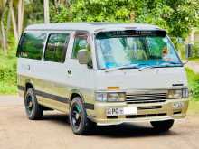 Nissan Caravan GLL QD32 2000 Van