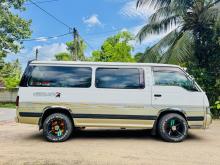 https://riyasewana.com/uploads/nissan-caravan-gll-2110394417135.jpg