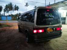 Nissan CARAVAN GLL 2003 Van