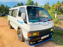 Nissan Caravan GLL Long 1990 Van