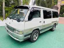 Nissan Caravan GLL 2004 Van