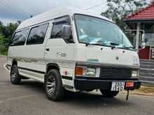 Nissan Caravan High Roof Medium 1992 Van