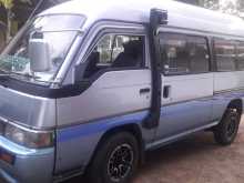 Nissan Caravan High Roof 1989 Van