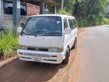 Nissan Caravan Homy 1988 Van