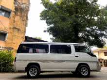 Nissan Caravan Long 1995 Van