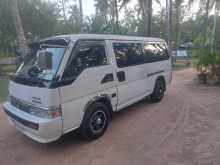 Nissan Caravan Long 1995 Van