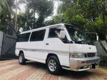 Nissan Caravan Long VRG 1995 Van
