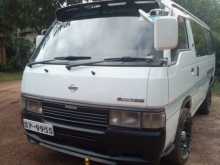 Nissan Caravan Long 1992 Van