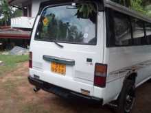 https://riyasewana.com/uploads/nissan-caravan-long-1992-2016324712444.jpg