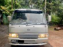 Nissan Caravan Long 1999 Van