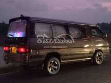 Nissan Caravan Long TD 27 GLL 1993 Van