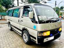 Nissan CARAVAN LONG QD32 2000 Van