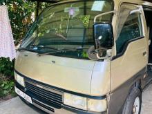 Nissan Caravan Long Model 2003 Van