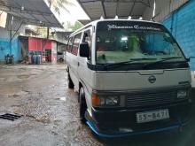 Nissan Caravan Long 1989 Van