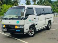 Nissan Caravan Long 1996 Van