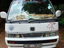 Nissan Caravan 1996 Van