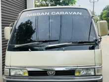 Nissan Caravan VX 2000 Van