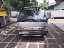 Nissan Caravan QD 1999 Van