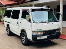 Nissan Caravan QD 2001 Van