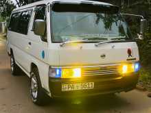 Nissan Caravan QD 32 2000 Van