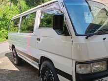 Nissan Caravan QD 2001 Van