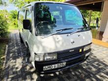 Nissan Caravan Qd 1998 Van