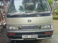 Nissan Caravan QD 32 1998 Van