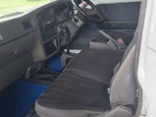 https://riyasewana.com/uploads/nissan-caravan-qd32-151810466796.jpg