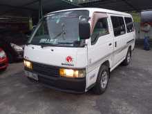 Nissan Caravan QD32 1998 Van