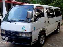 Nissan Caravan QD32 Long 2000 Van
